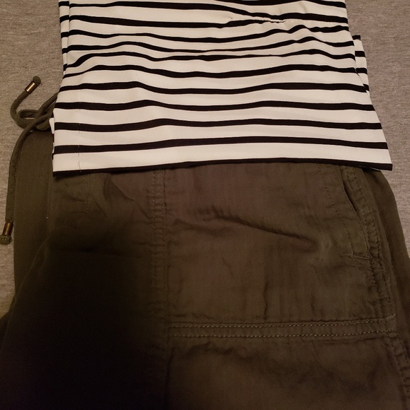 OLD NAVY LINEN ANKLE PANTS - Picture 5 of 6